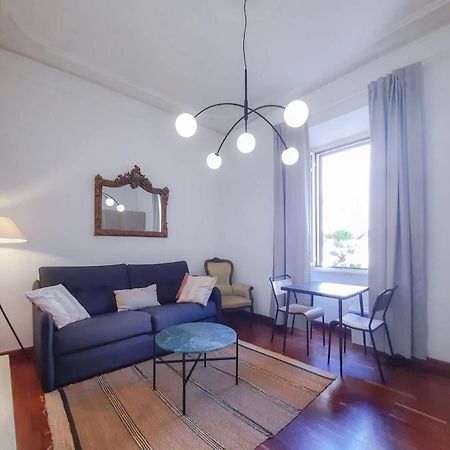 Colosseum Cosy Apartment Close To Metro Rome Bagian luar foto