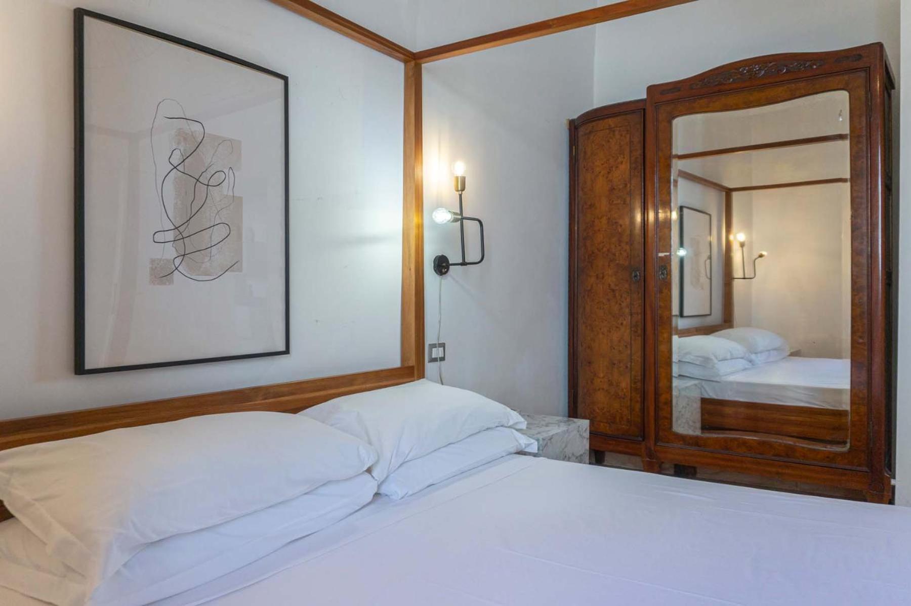Colosseum Cosy Apartment Close To Metro Rome Bagian luar foto