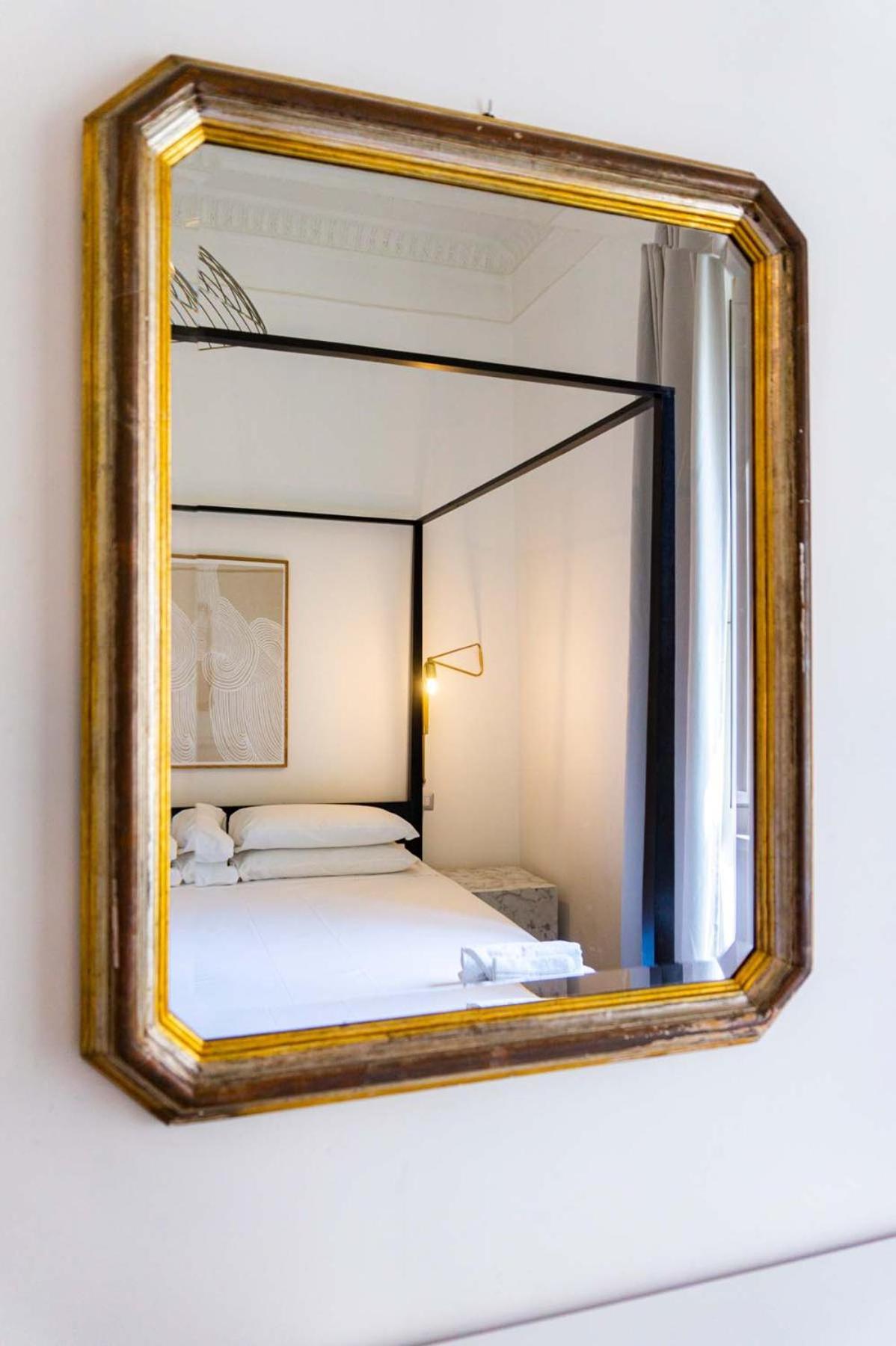 Colosseum Cosy Apartment Close To Metro Rome Bagian luar foto
